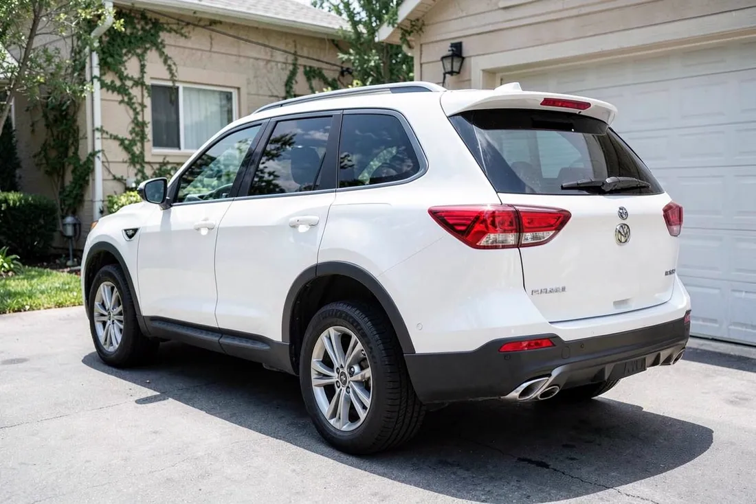 Family SUV before window tint